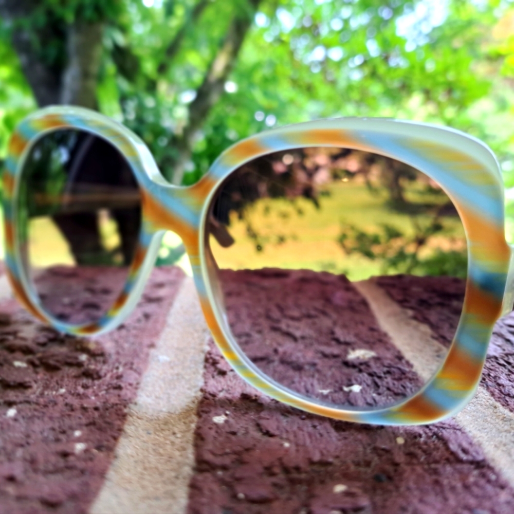 GUCCIGG 1973 Plastic Sunglasses